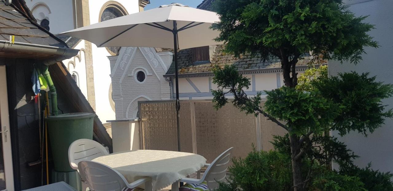 בופארד Penthouse Im Historischen Fachwerkhaus Mit Grosser Dachterrasse An Zentralster Lage מראה חיצוני תמונה