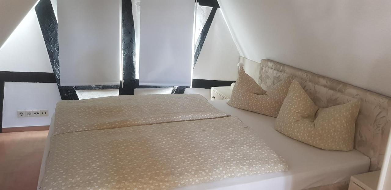 בופארד Penthouse Im Historischen Fachwerkhaus Mit Grosser Dachterrasse An Zentralster Lage מראה חיצוני תמונה