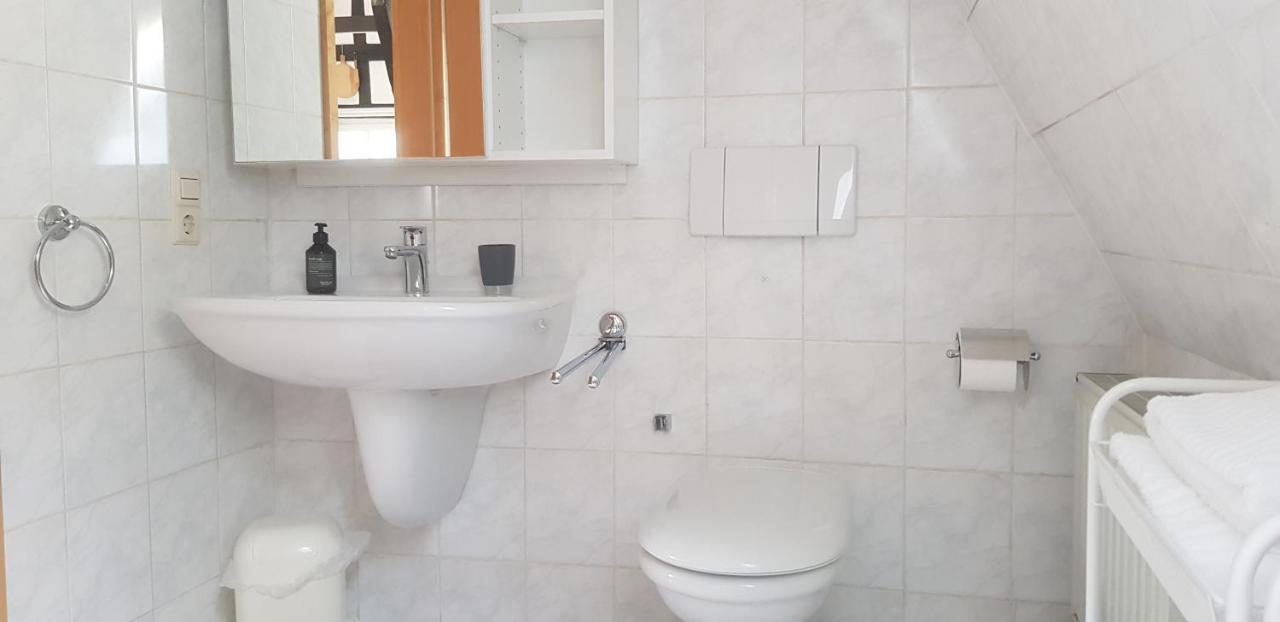 בופארד Penthouse Im Historischen Fachwerkhaus Mit Grosser Dachterrasse An Zentralster Lage מראה חיצוני תמונה