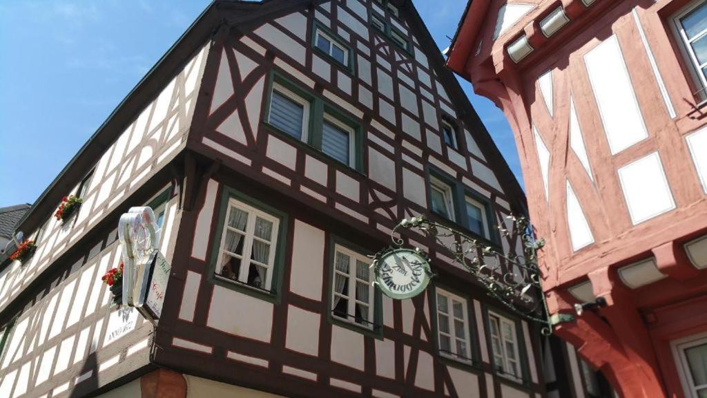 בופארד Penthouse Im Historischen Fachwerkhaus Mit Grosser Dachterrasse An Zentralster Lage מראה חיצוני תמונה